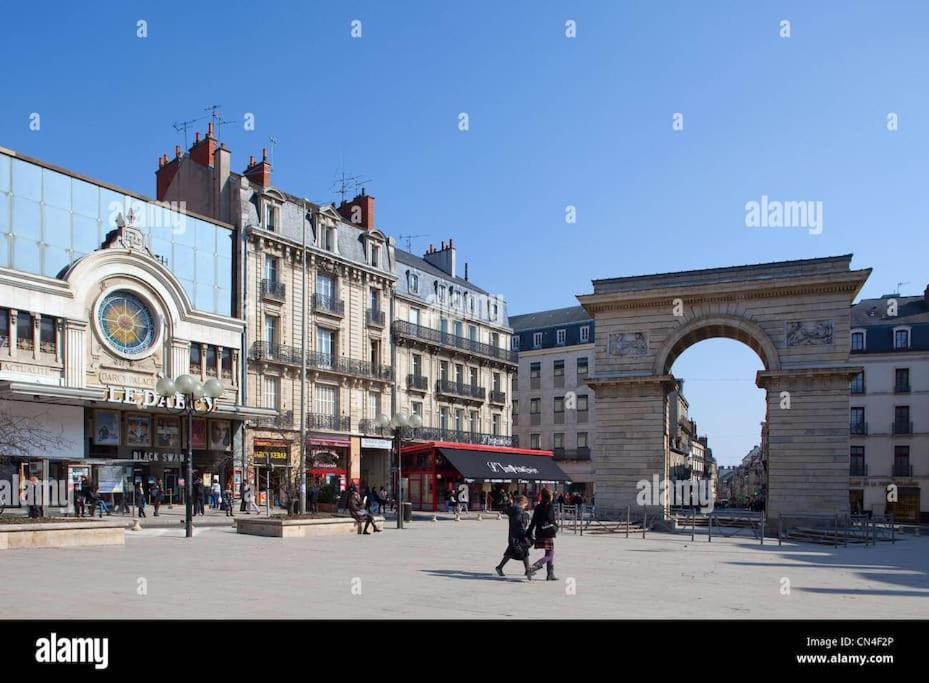 Le Boheme Chic : Au Coeur Du Centre Historique Apartment Dijon Exterior photo